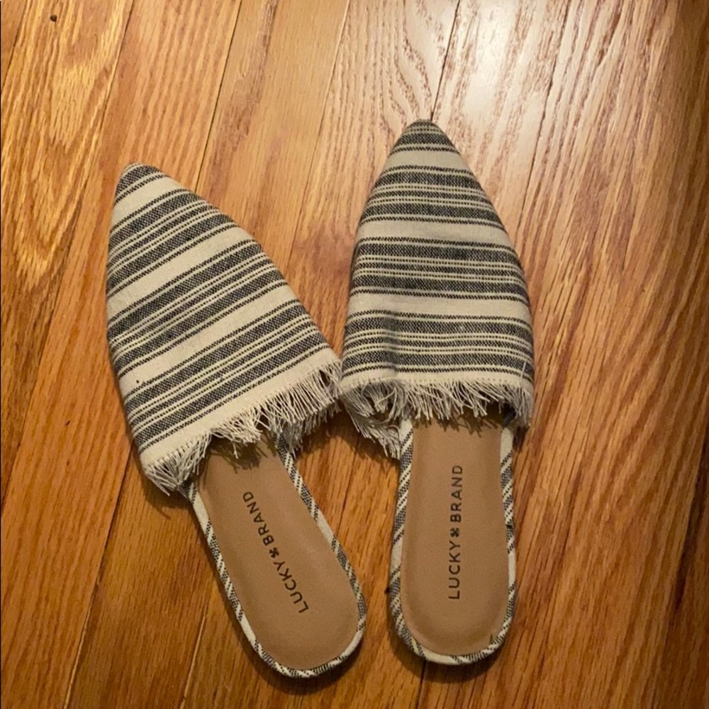Lucky Brand Flats